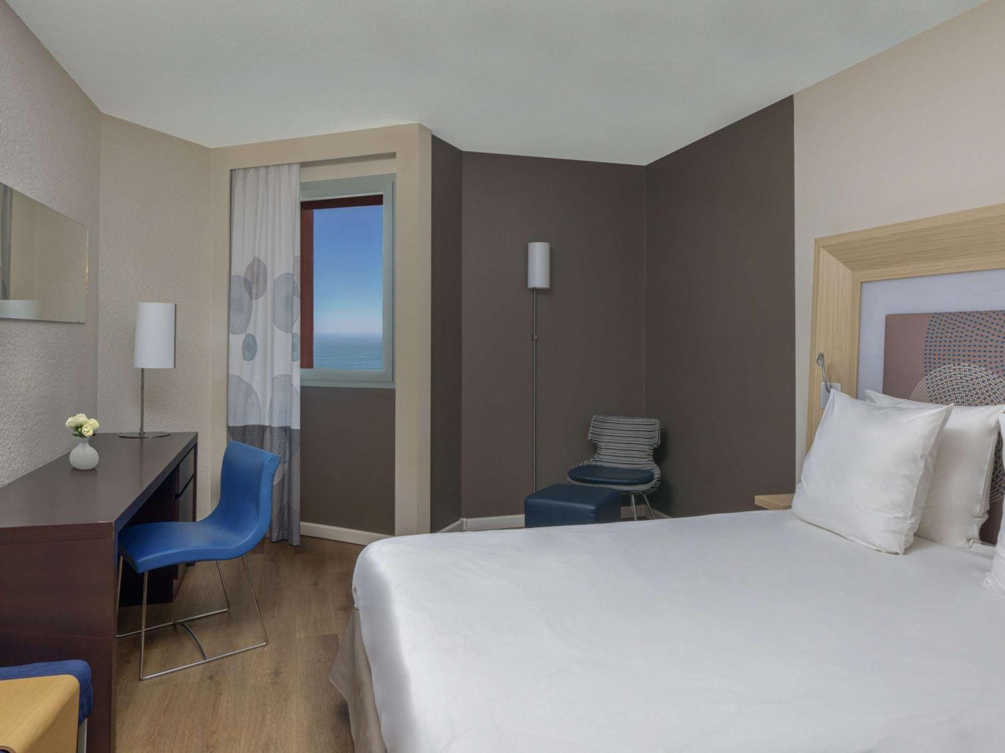 Novotel 4*